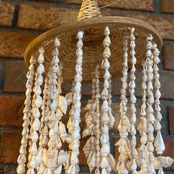 Vintage Sea Shell Macrame Chandelier Hanging Wind Chime Boho Beach Coastal MCM - Picture 3 of 6